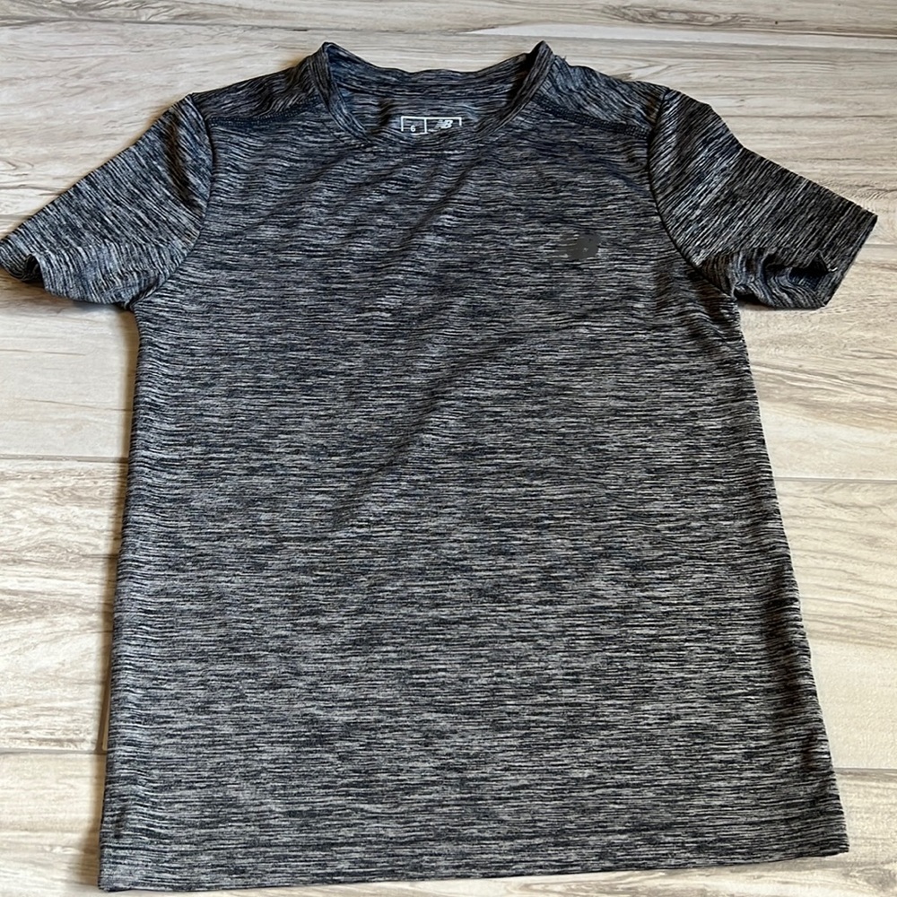 • New Balance activewear shirt, 6 •